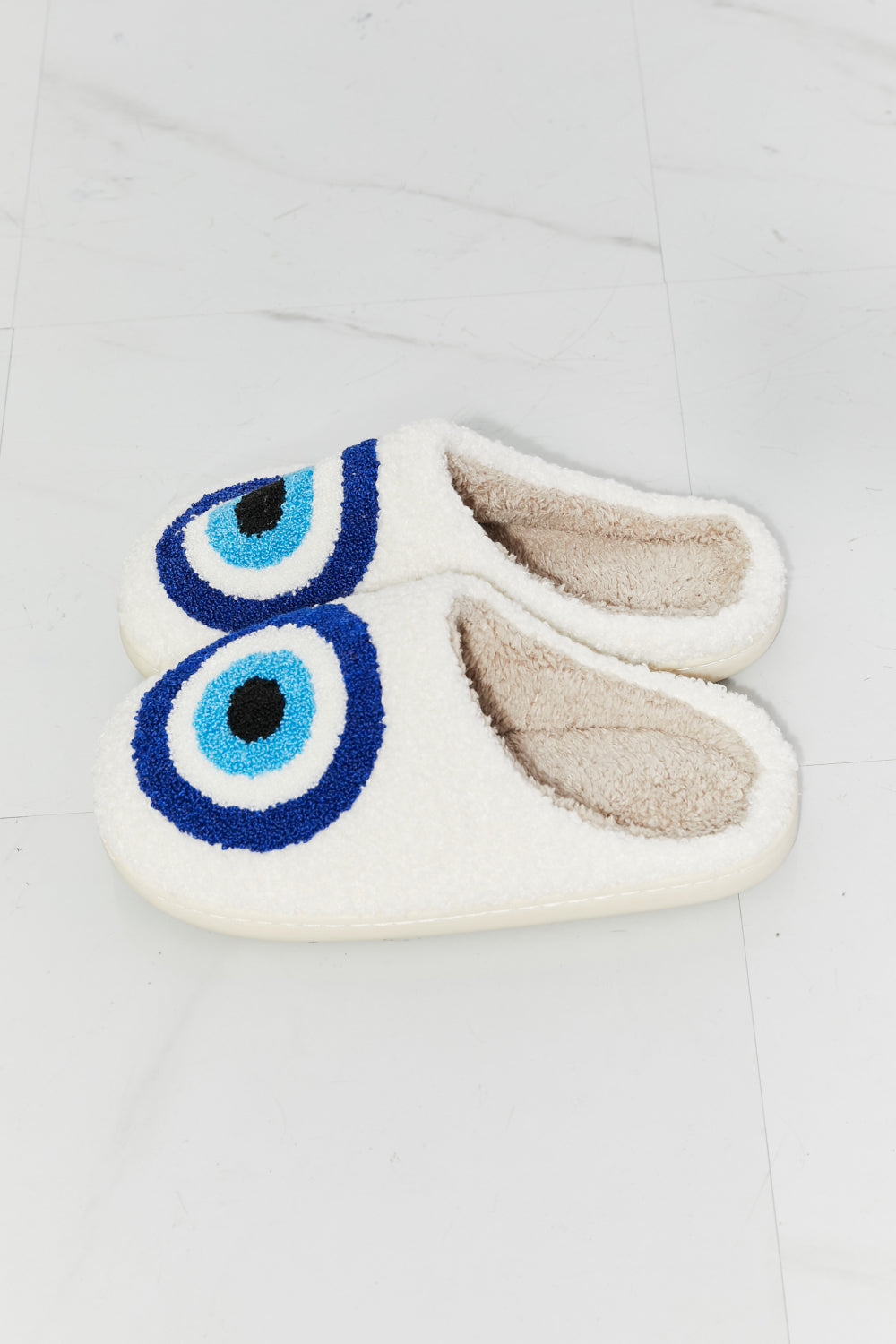 Eye Plush house Slipper