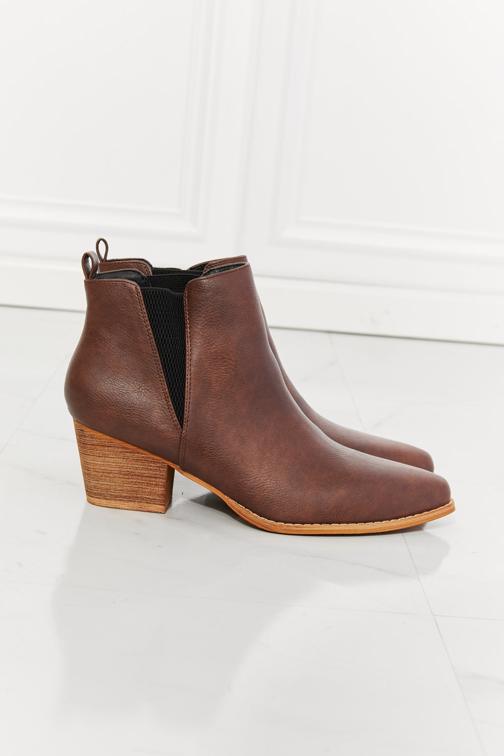 MMShoes Back At It Point Toe Bootie in Chocolate5