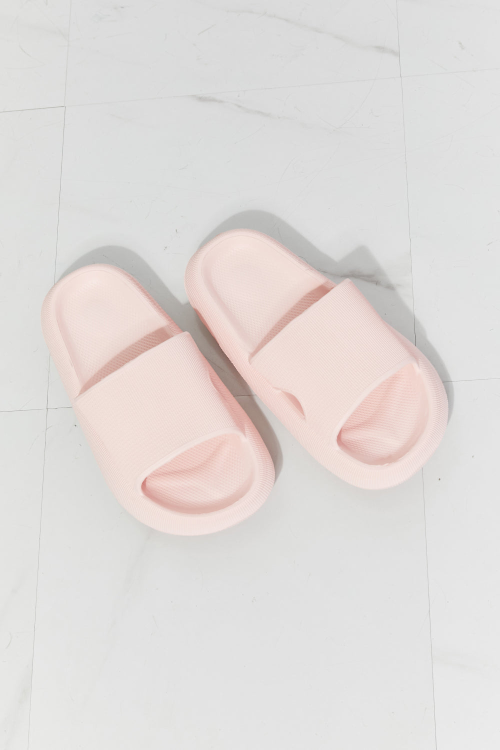 MMShoes Arms Around Me Open Toe Slide in Pink 5