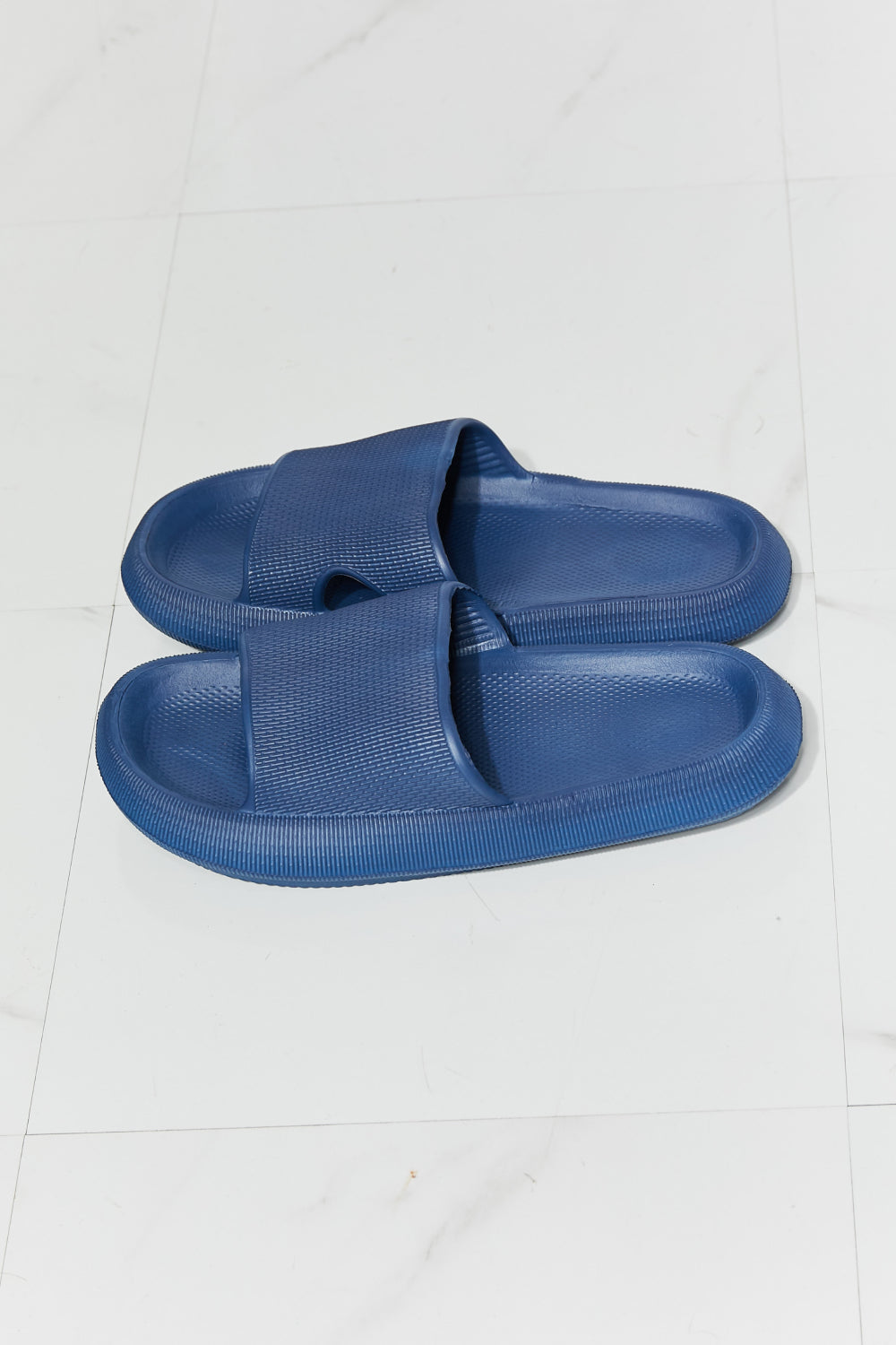 MMShoes Arms Around Me Open Toe Slide in Navy 6